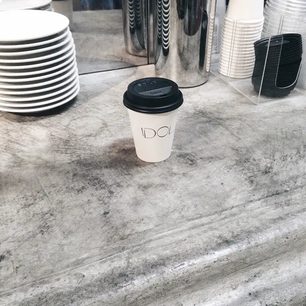 テイクアウトのコーヒー