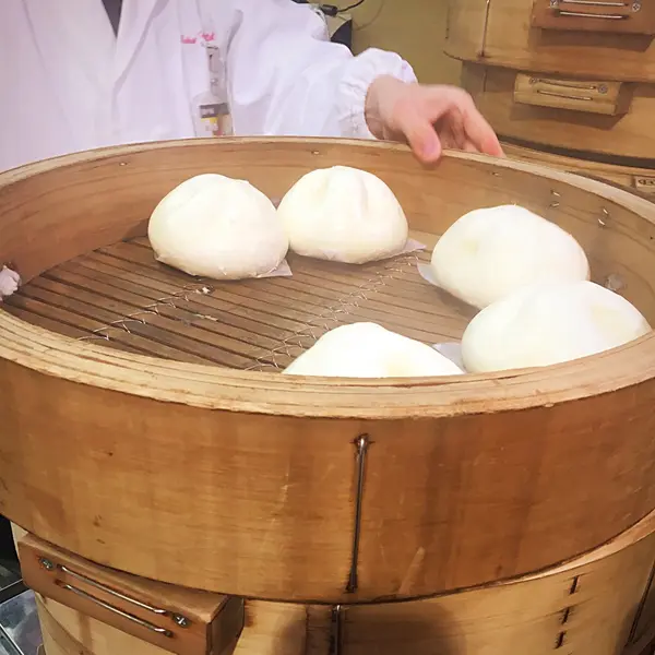 江戸清のぶたまん