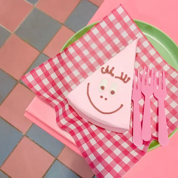 バーバパパのイラストが描かれたチョコレートケーキ🍫