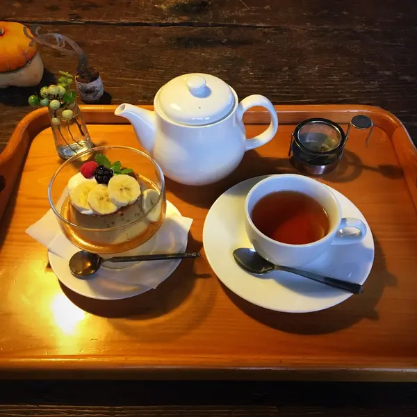 自家製プリンアラモード