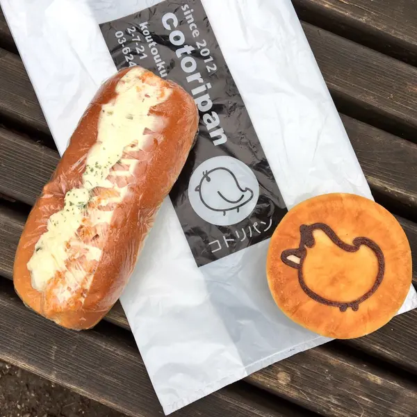 エビカツドックとコトリパン