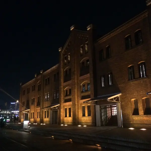 食後はゆっくり夜景を楽しんでも＊