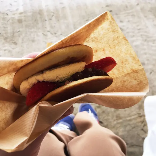 生どらイチゴ