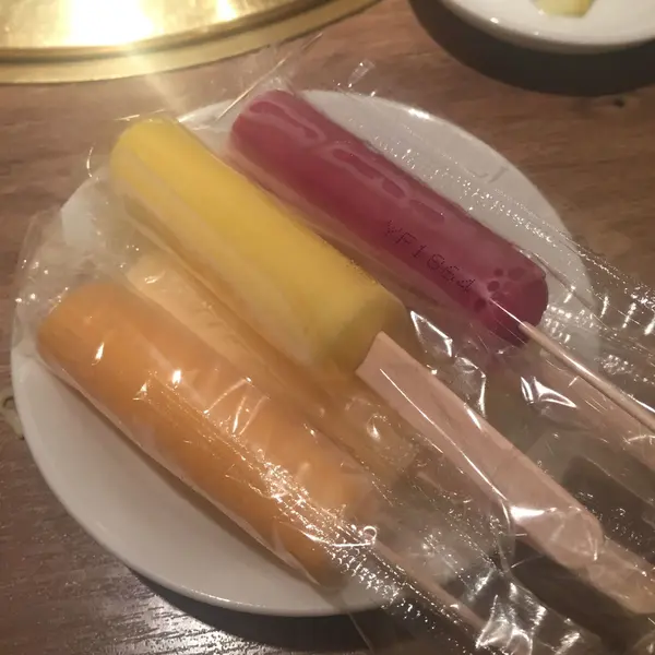 食後のデザートはアイスキャンデーのサービス
