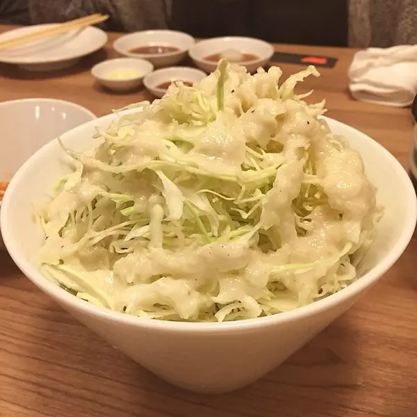 ⚫︎大盛り生キャベツ