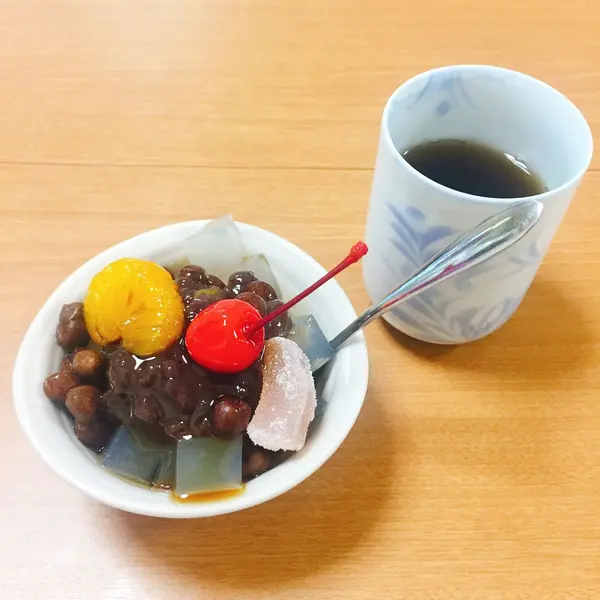 ランチに付いてくるミニ甘味！美味！