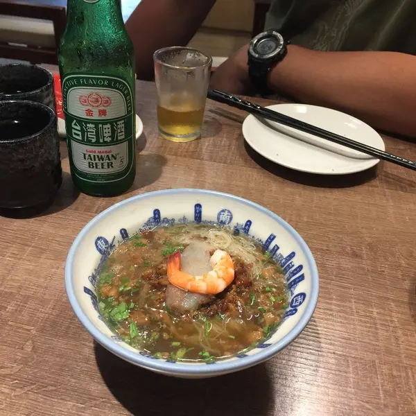 台南名物の担仔麺