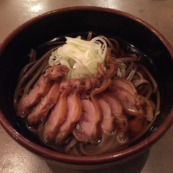 ⚫︎つったい肉そば¥850