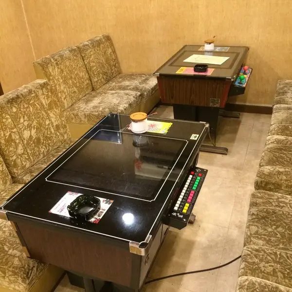 テーブルがゲームの機械🎮！？