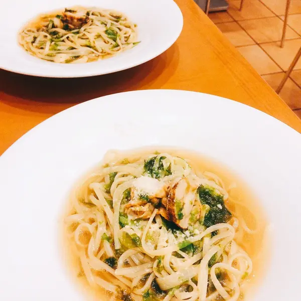 こだわりの生パスタ！今日はアオサとホタテのパスタにしてみました。