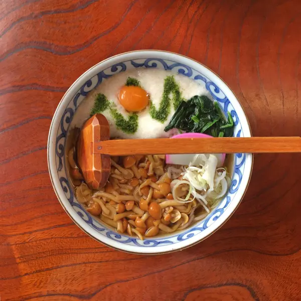 なめことろろそば