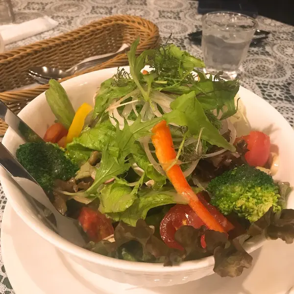 気まぐれサラダ 850円