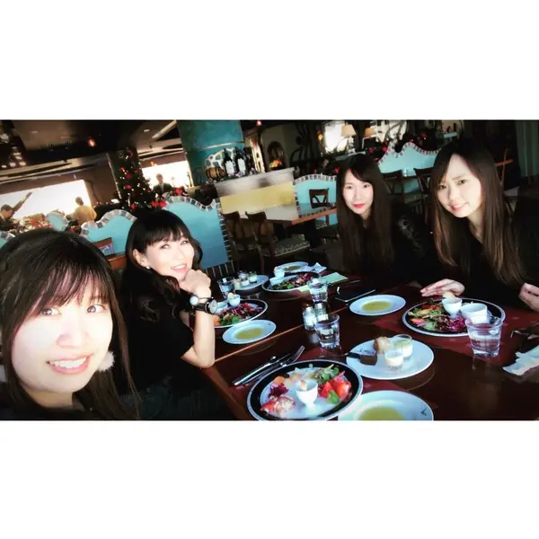 ア－チストカフェ