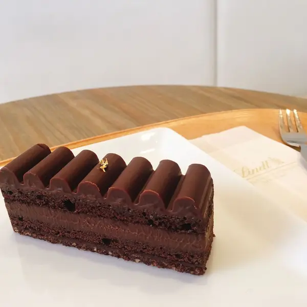 🍫🍰🍫