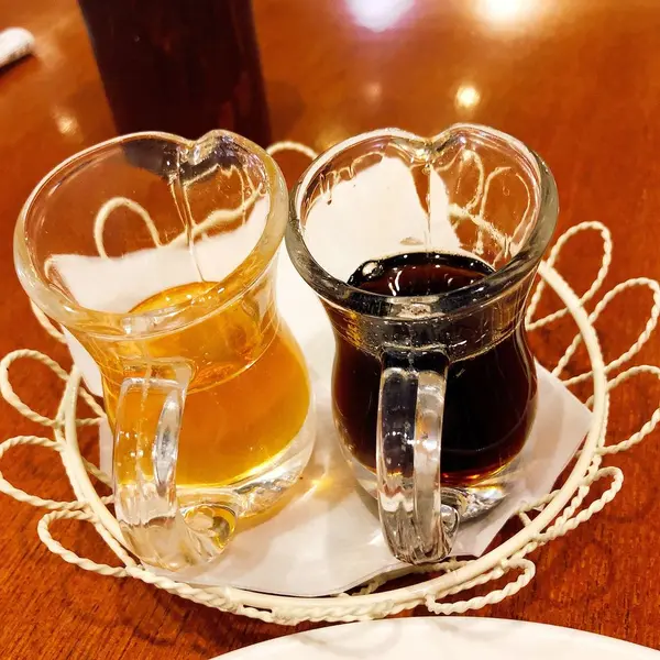 はちみつとメープルシロップ