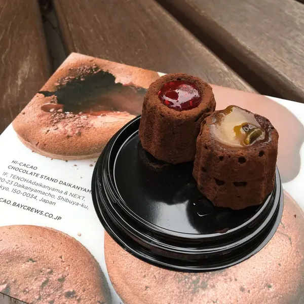 チョコカヌレフォンダン