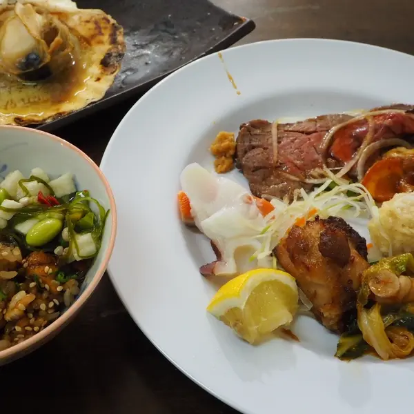 夕食バイキング
