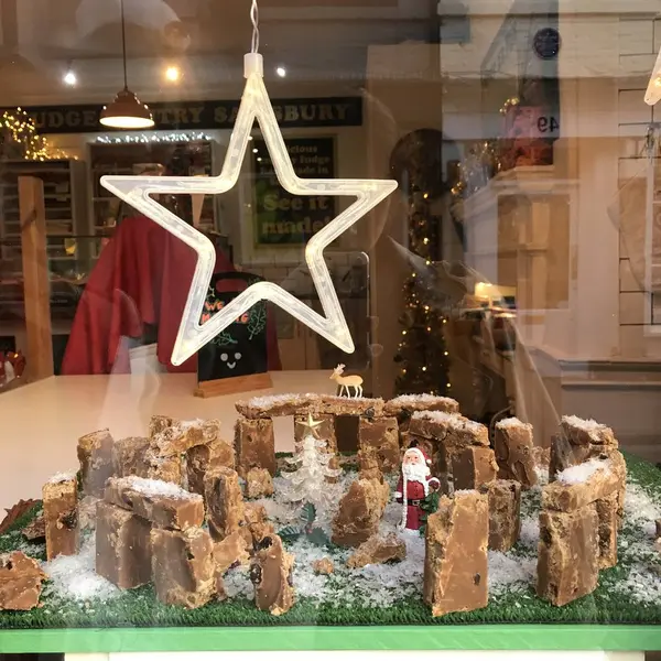 ROLY's FUDGE PANTRY