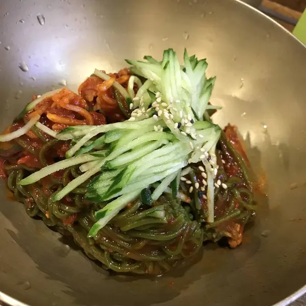 一押しのビビンクッス！