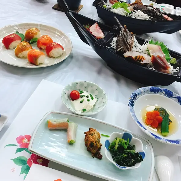 ボリュームたっぷりの夕食でした