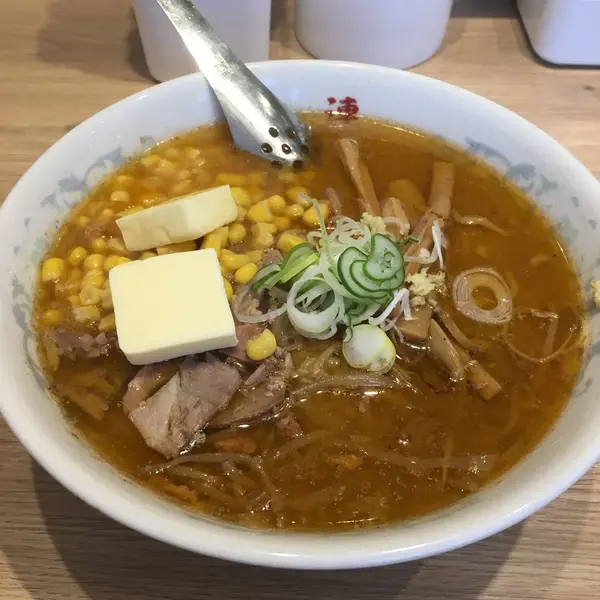 みそバターコーンラーメン