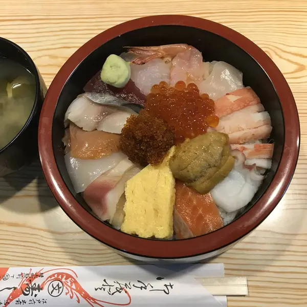 海鮮丼