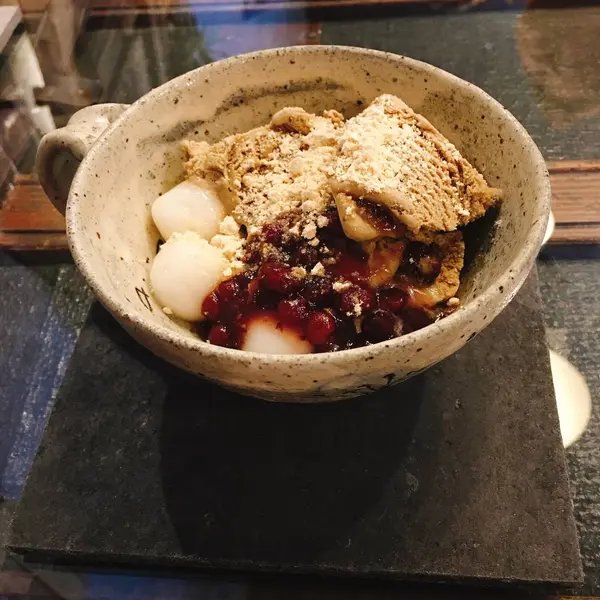 ほうじ茶クリームぜんざい 650yen