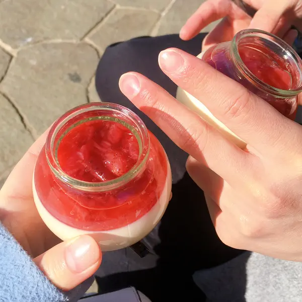 いちごミルクプリン