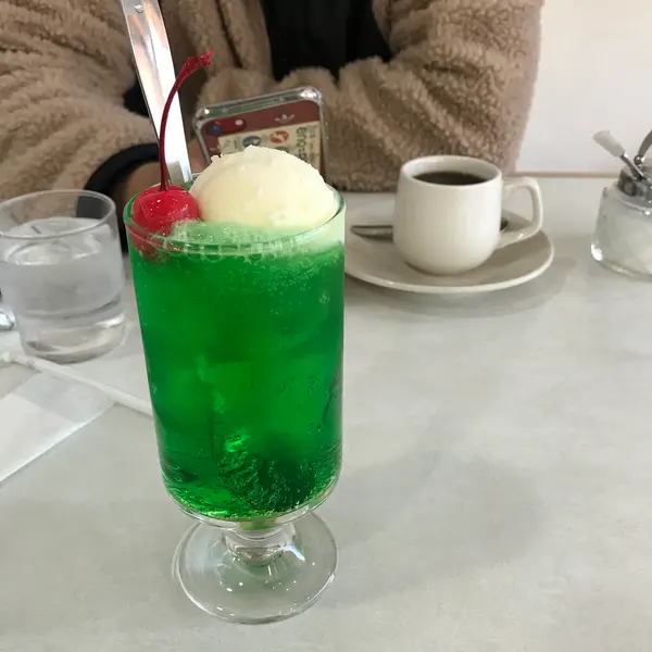 クリームソーダ