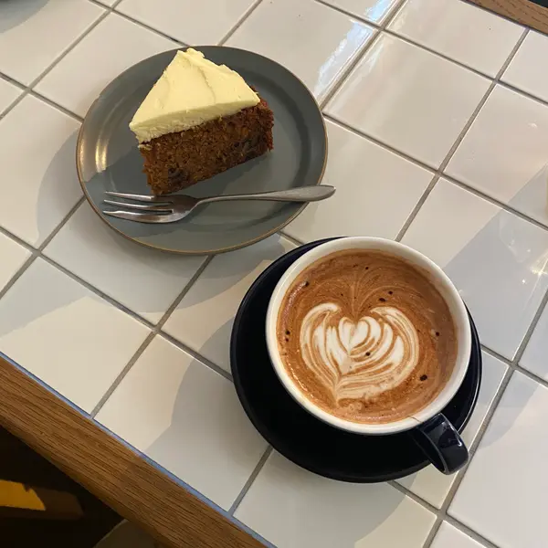 キャロットケーキ・カフェモカ(期間限定)