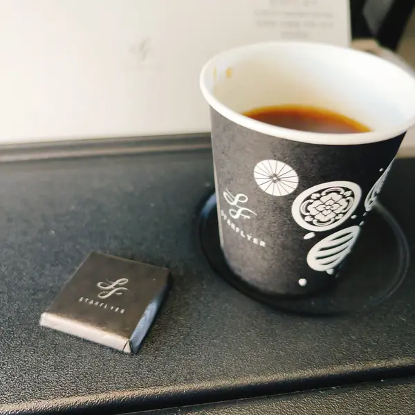 スターフライヤーのドリンクサービス