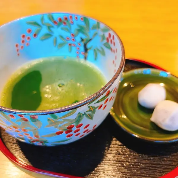 お抹茶とお菓子
