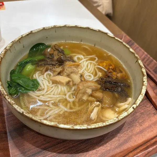 打浦橋駅内のご飯屋さんでお昼