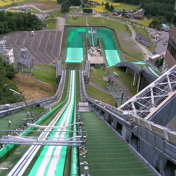 ジャンプ台は怖い