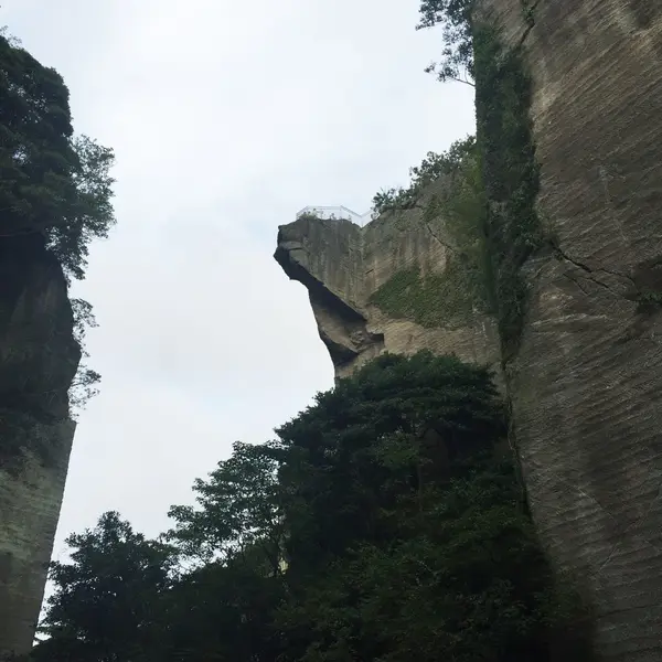 石壁
