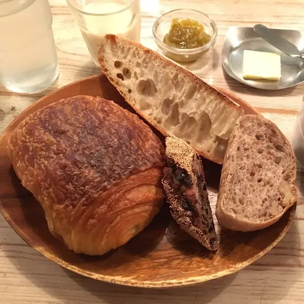 パリの朝食セット