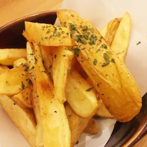 ハピヒル名物、ポテトフライ♪