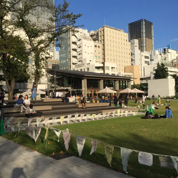 公園内