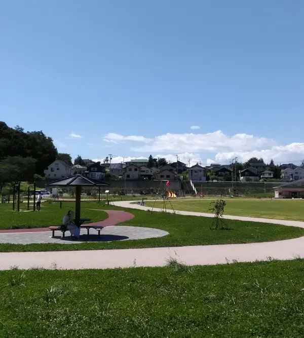 多目的芝生広場