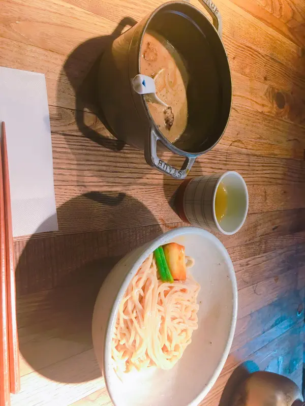 絶品もつつけ麺！！