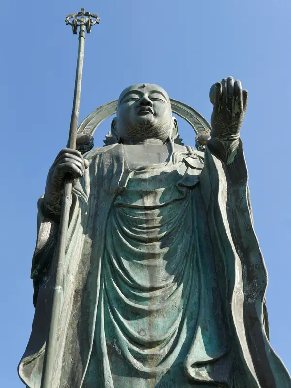 珍しい巨大地蔵様