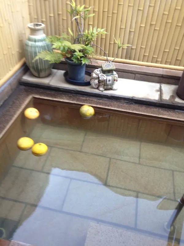 お湯の温度はここなら子どももOK