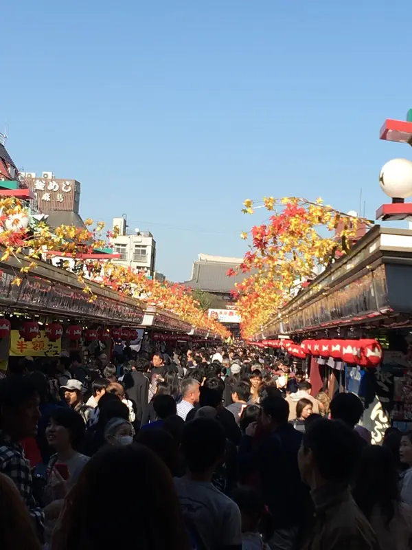 仲見世通り