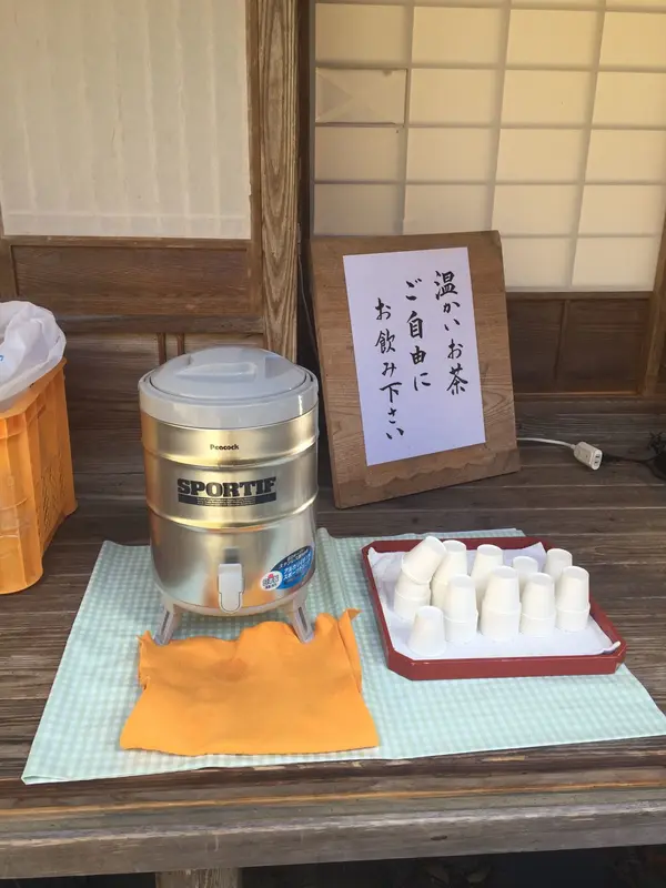 温かいお茶で心も温まる