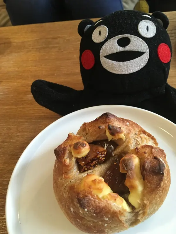 いちじくとクリームチーズのパン