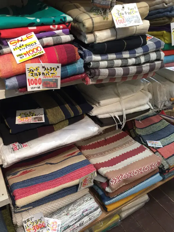 ファブリックの品揃えがすごい。