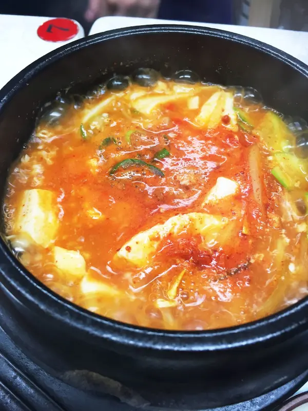 スンドゥブ