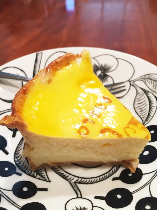 ミディアムチーズケーキ
