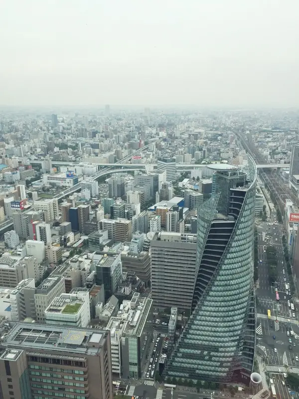 名古屋の街を一望