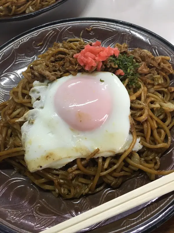 肉玉子焼きそば